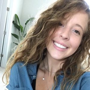 Meet your Posher, Genevieve